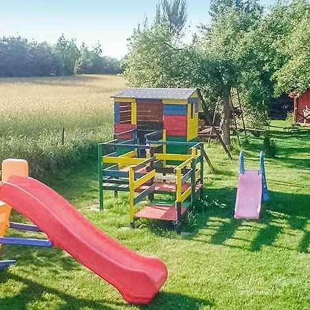 2 Bedroom Pet Friendly In Nyaraló