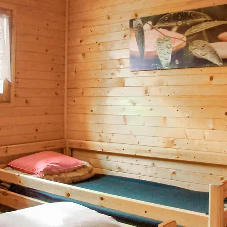 Ferienhaus 2 Bedroom Pet Friendly In